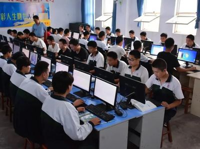 峰峰職教計(jì)算機(jī)信息技術(shù)咨詢服務(wù)專業(yè)招生 開啟數(shù)字未來，成就IT精英