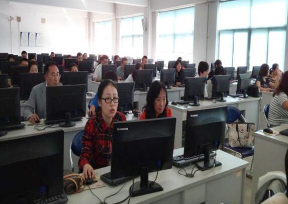 醫(yī)學(xué)人文部成功舉辦計(jì)算機(jī)應(yīng)用能力測(cè)試與培訓(xùn)，提升信息技術(shù)咨詢服務(wù)效能